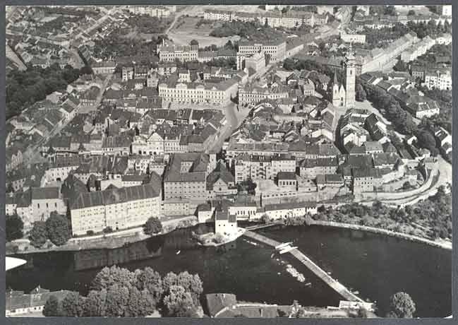 pisek letecky